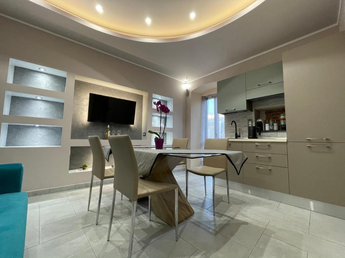 Il 27º Giglio Appartement Iglesias Buitenkant foto